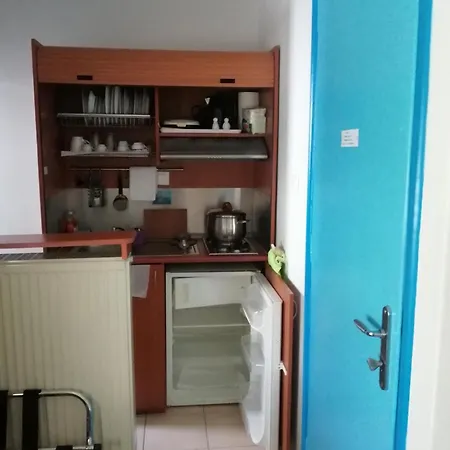 Ξενοδοχείο με διαμερίσματα φωτεινή