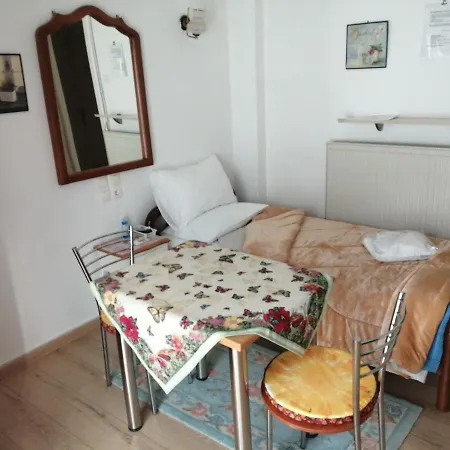 Aparthotel Fotini 2*