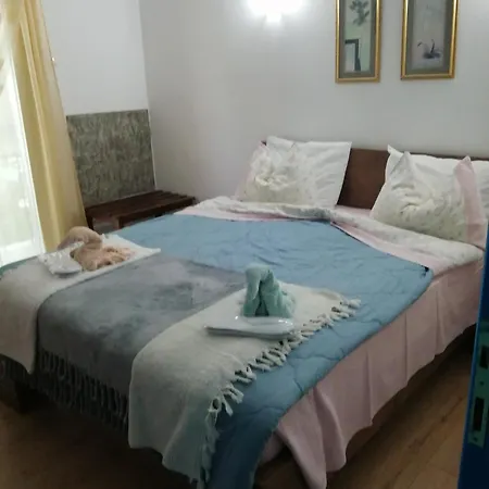 Aparthotel Fotini Kamena Vourla