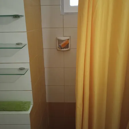 Fotini Aparthotel 2*