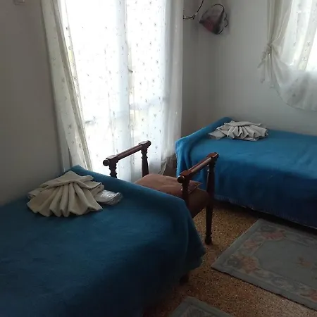 Aparthotel Fotini 2*