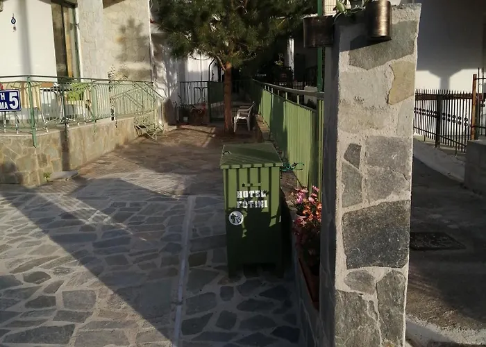 Apartahotel Fotini Kamena Vourla