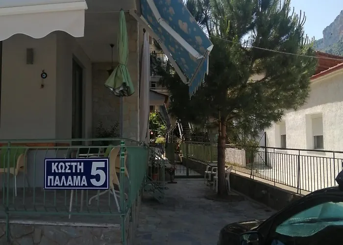 Fotini Apartahotel 2*