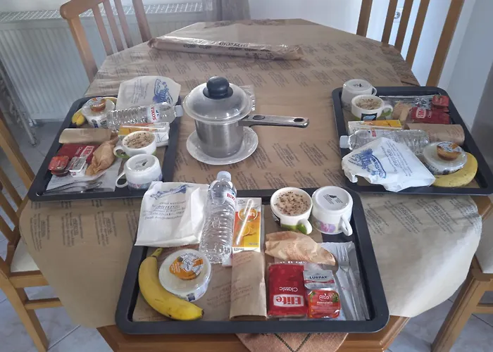 Fotini Kamena Vourla