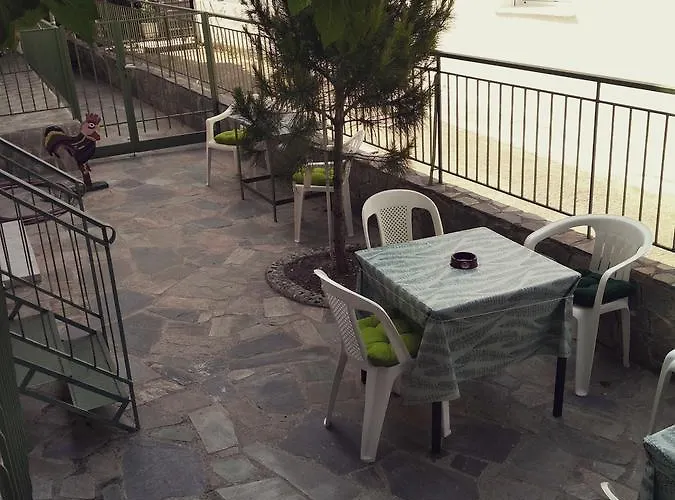 Apartahotel Fotini Kamena Vourla