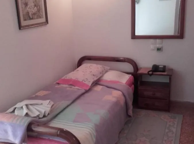 Apartahotel Fotini Kamena Vourla